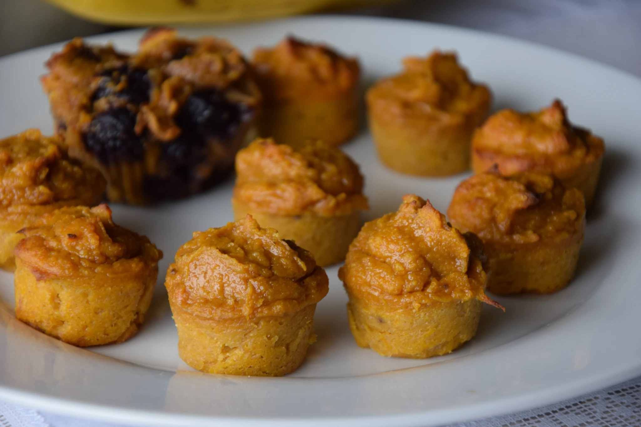 How to make healthy Pumpkin Pie Muffins