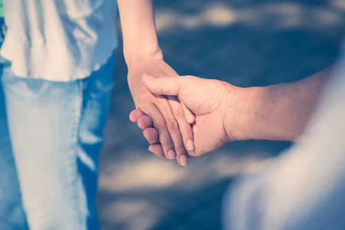Supporting child with eating disorder